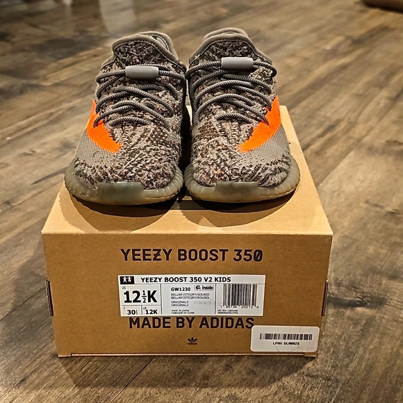 Yeezy 350 V2 Kids Beluga Reflective